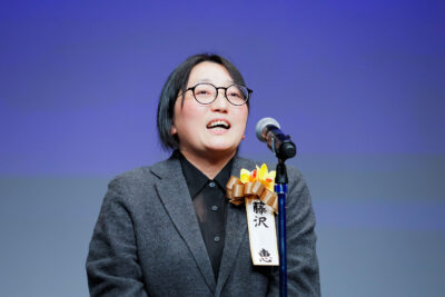 トロフィー作家　藤沢　恵様