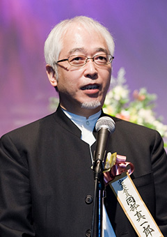 岡部真一郎